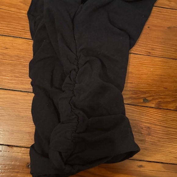 Abercrombie & Fitch Black Top - Picture 2 of 3